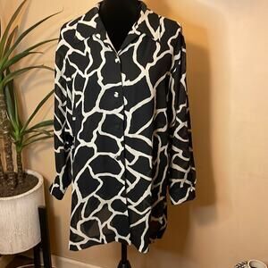 Vintage Petite Sophisticate sheer button tunic